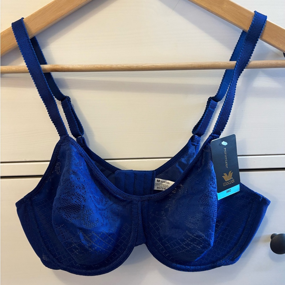 NWT Wacoal Visual Effects Minimizer Bra 36C Bellwether Blue